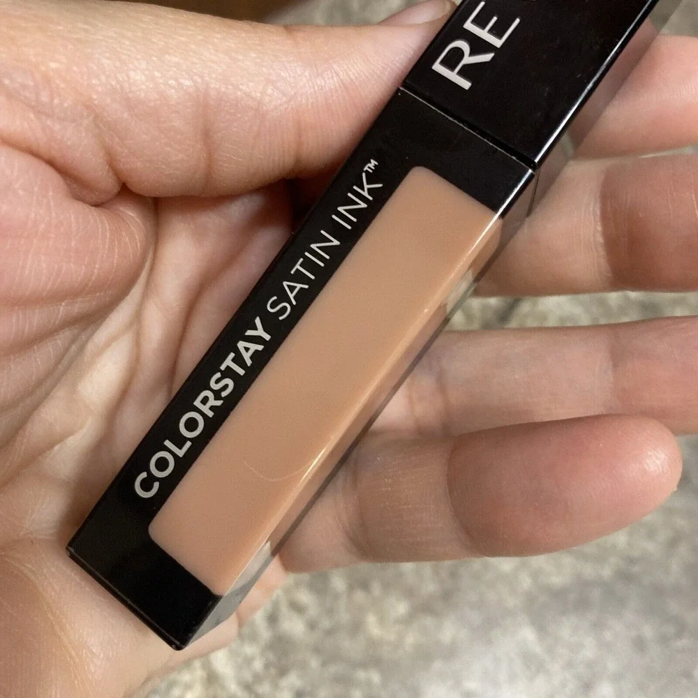 Revlon ColorStay Satin Ink Liquid Lipstick Sealed Your Go To # 001